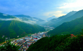 山中小城