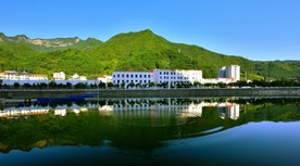 山中小城