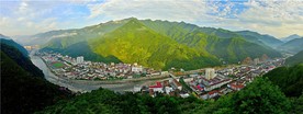 山中小城