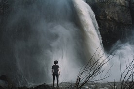 瀑布美景