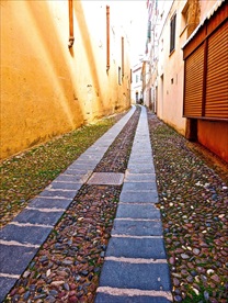 鹅卵石路