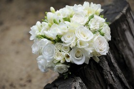 玫瑰花手捧花