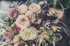 玫瑰花手捧花