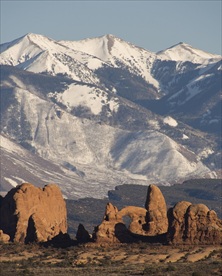 雄山