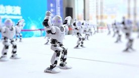 工业4.0智能机器人舞蹈表演