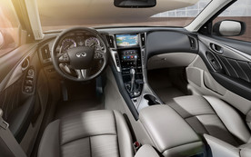 英菲尼迪 Q50