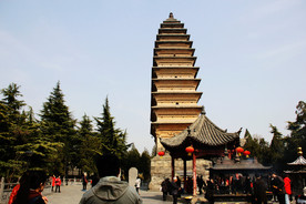 齐云塔