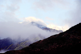高山云雾美景
