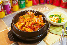 辣味鱿鱼石锅拌饭