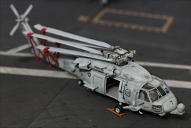 舰载直升机HH-60H模型场景