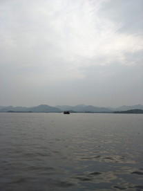 西湖游船