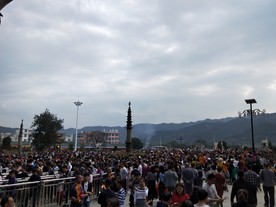 人山人海