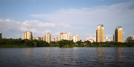 夏金牛湖