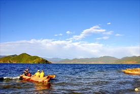 泸沽湖