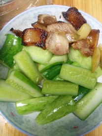 青瓜炒猪肉