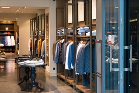 服装专卖店