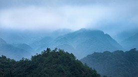 群山