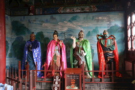 人物塑像