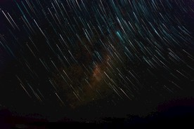 夜空中的流星雨