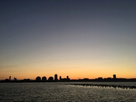 黄昏海面
