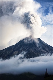 火山