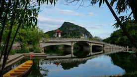 湖光山色
