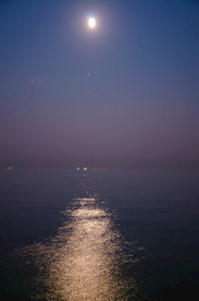 海上明月