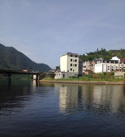 白色建筑