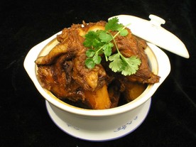 炖棒骨