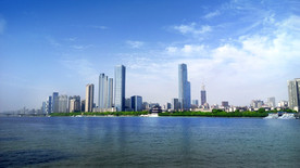 长沙湘江东岸