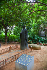 绳金塔风光