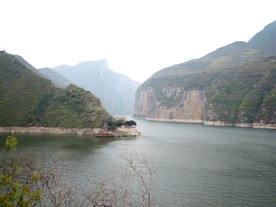 山峡 流水 青山 风景