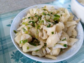 热炒菜花美食