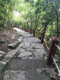 登山