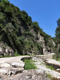 山谷小路