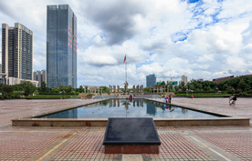 深圳龙岗区龙城广场