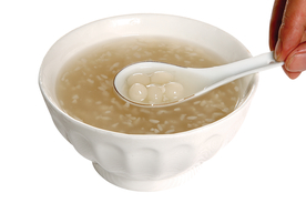 米酒汤圆