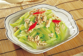 桃仁西芹