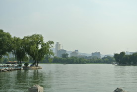 大明湖  济南大明湖   济南