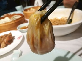 德雨轩-传统鲜肉小笼包