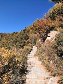 小山路