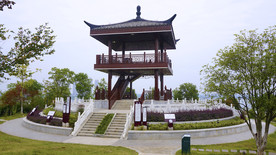 景区观鸟亭