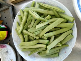 碟子里的豆角