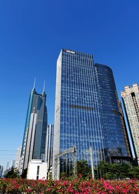 深南东路街景-鸿隆世纪广场