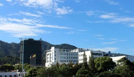 景焦雄浑
