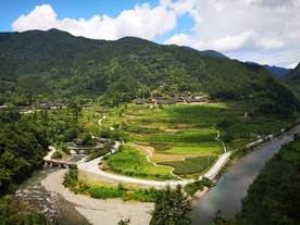 恩施盛家坝山村风光