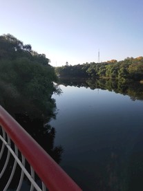 龙沙公园湖水蓝天