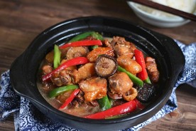 黄焖鸡