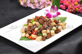 鲍菇牛肉粒
