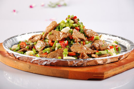 铁板黄牛肉